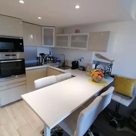 Апартаменты Magnifique Duplex Face A La Сен-Сир-сюр-Мер